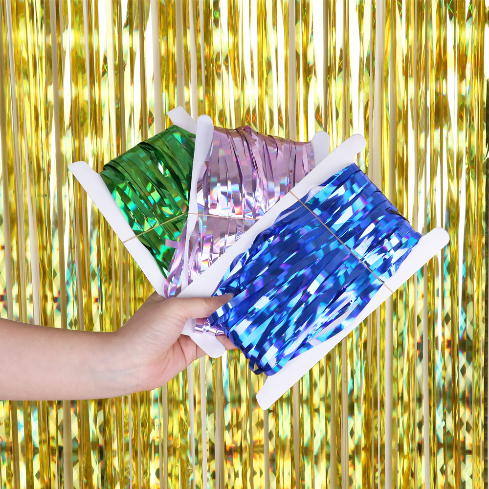 2M Gorgeous Party Backdrop Gli - Home Bargains 评论和价格