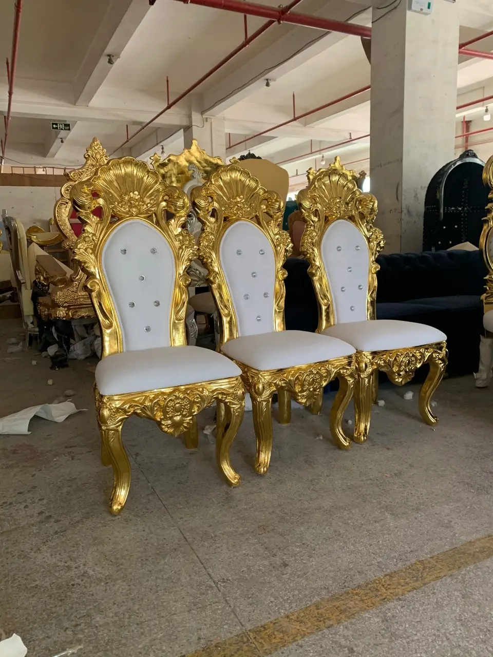 Custom Luxury Style Living Roo - Home Barcelona 评论和价格